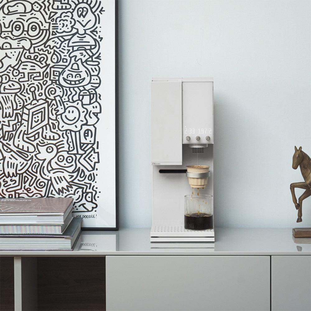 XBloom Studio Coffee Machine (Moonlight White) - Premium Coffee Machines from xBloom - Just £499! Shop now at Bean & Brew Co.